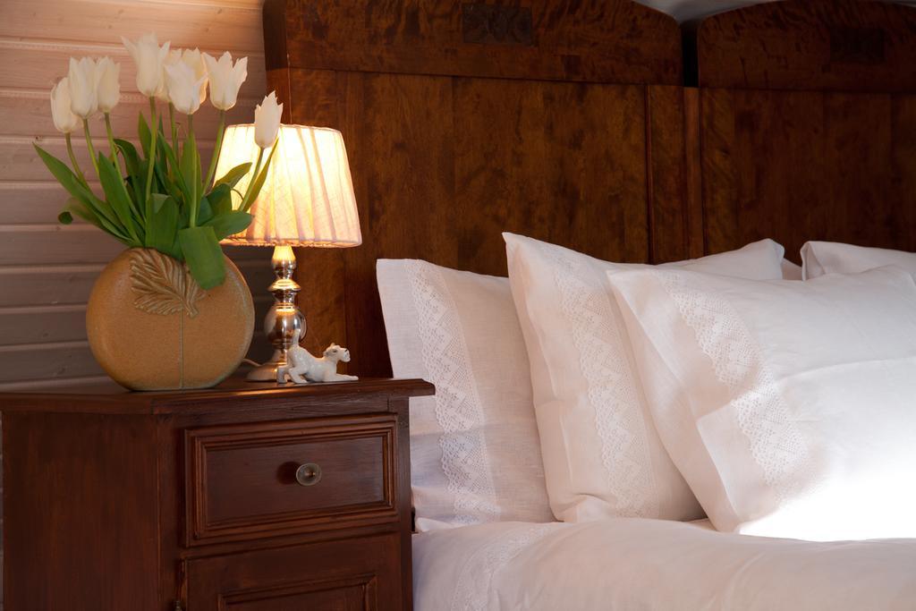Adami Country Guesthouse Vainupea ภายนอก รูปภาพ